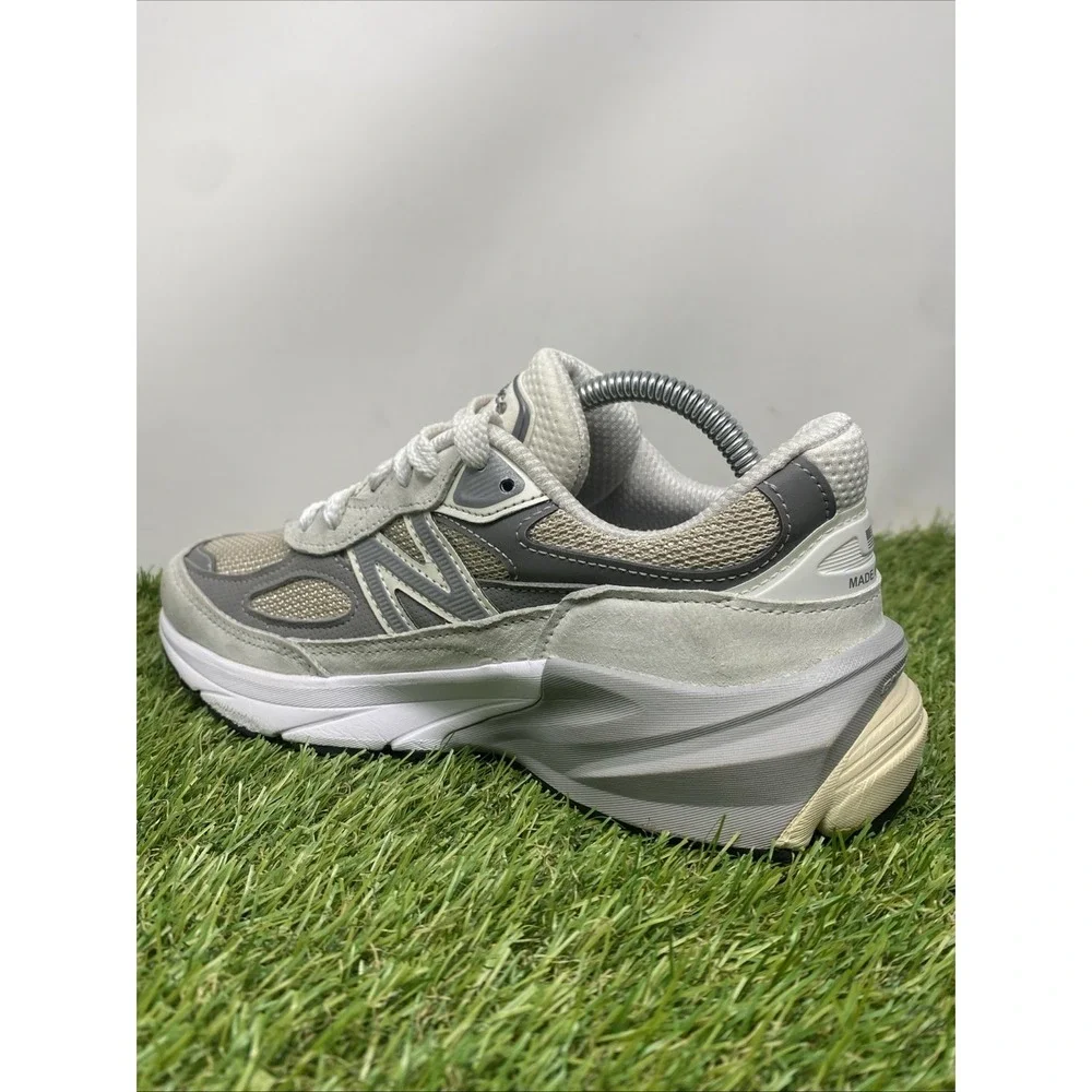 New Balance please look